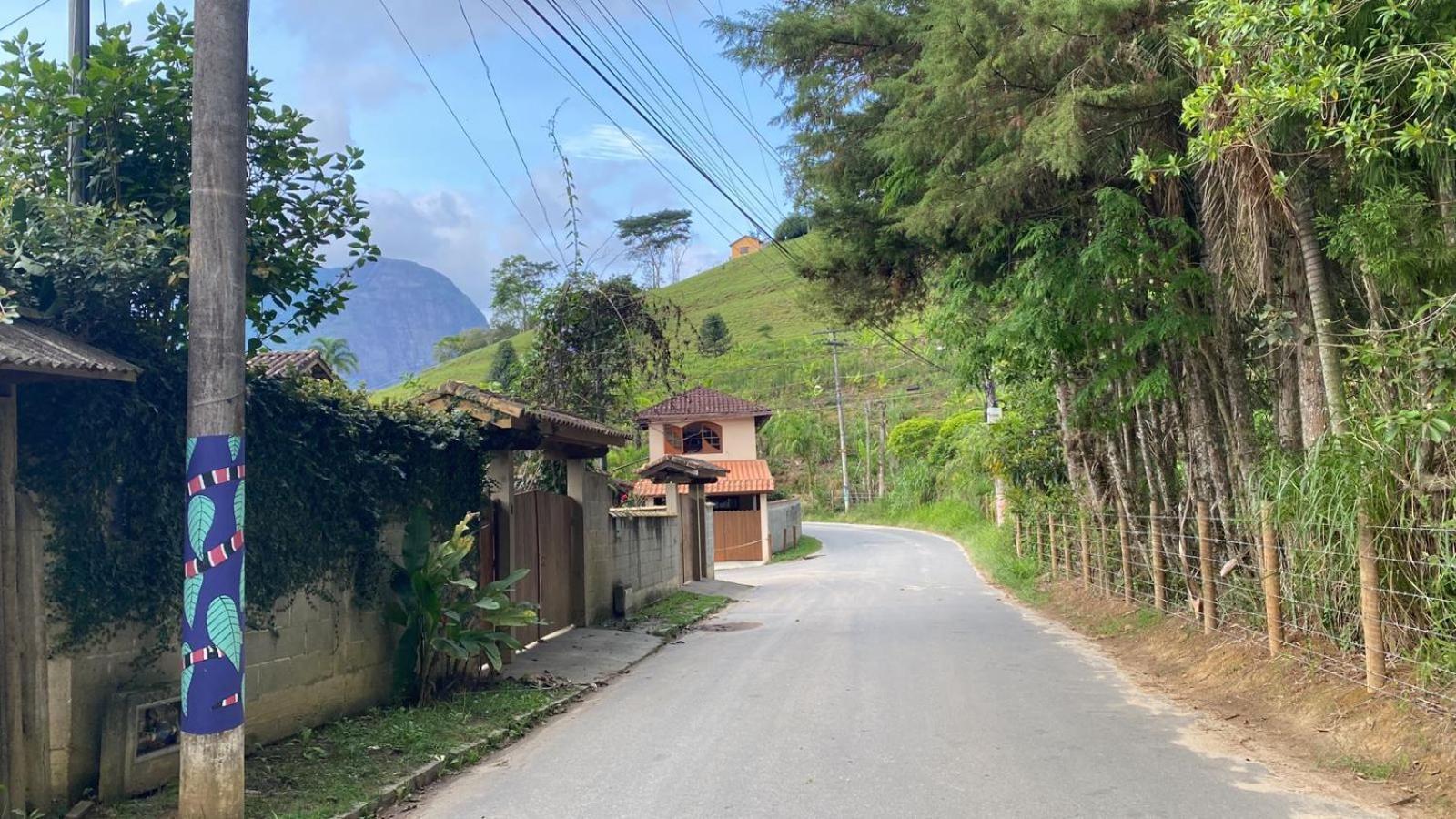Lumiar Casa Solar Churrasqueira Com 3 Quartos Sendo Um Suite Arejada, Jardim A 700M Do Centro Экстерьер фото